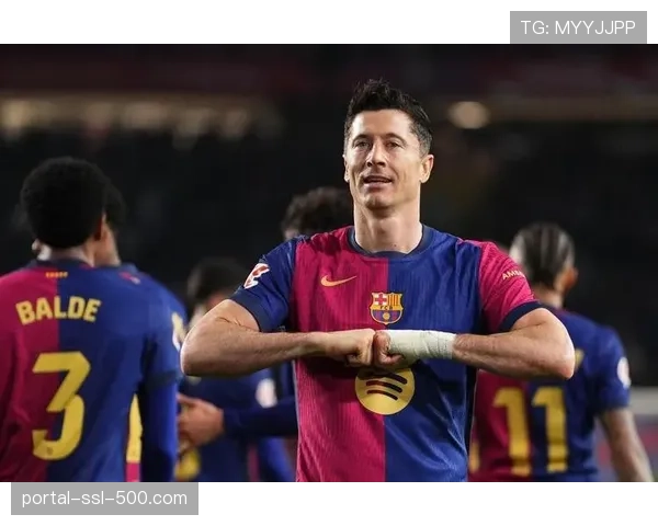 莱万绝杀进球助巴萨逆转,个人赛季进球达17粒 莱万绝杀进球助巴萨逆转,个人赛季进球达17粒