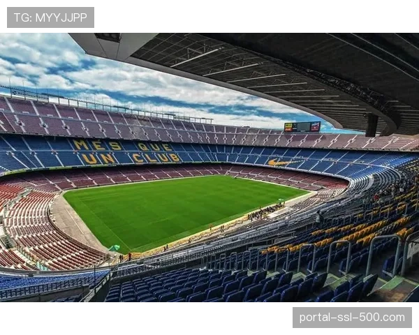 诺坎普顶棚施工计划覆盖6月至9月，巴萨申请客场开局